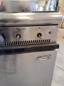 (Lot 1) Gas Oven - Knob Missing