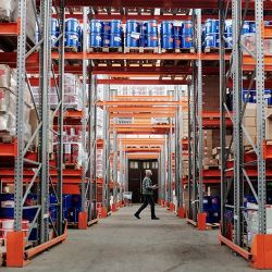 Trade Lots, Retail Surplus and Retail Returns | Collective Auction