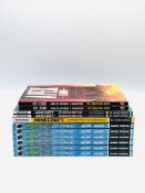 11x Mix Game Themed Comics And Guide Book Apex Legends Minecraft RRP£93 (YB2)