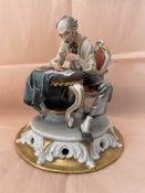 Capodimonte - Gentleman Reading