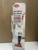 Quest 2 in 1 Upright Hand-Held Vacuum. RRP £34.99 - Grade U