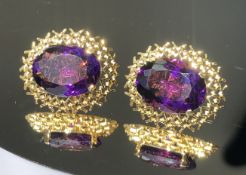 Beautiful 13.50ct Natural Amethyst Earrings 18k Gold
