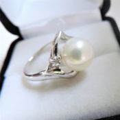 Sterling Silver Cultured Pearl & Diamond Ring 'NEW' with Gift Pouch