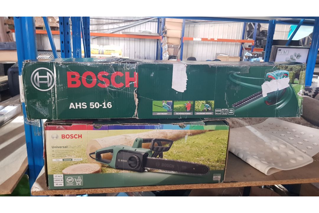(1C). Lot RRP £115. 2x Bosch Items. 1x Universal Chainsaw 35 1800W 35cm RRP £70. 1x Corded Hedgecut - Image 3 of 3