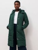 Pallet of Raw Customer Returns - Category - WEBSITE FASHION - P100132476