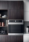 (35/Mez) RRP £625. Hotpoint Class 5 SI5 854 P IX Electric Single Built In Oven Stainless Steel....
