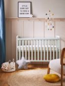 21 Pallets of Raw Customer Returns - Category - OWNBRAND NURSERY & HOMEFURNISHINGS - P20000035