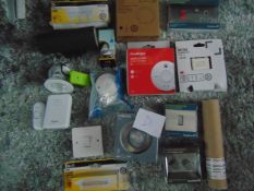 AZ105D Electrical Lot RRP £150 to £250