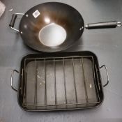 Pan and Baking Tray x2 (149)