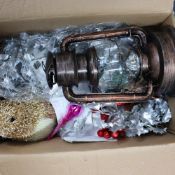 Box of Christmas Items (171)