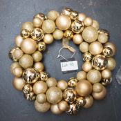 John Lewis Golden Christmas Bauble Wreath (66)