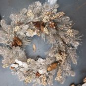 John Lewis Christmas Wreath Silver (64)