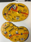 30 x Dewalt Cutting Discs Mixed Sizes RRP £120 **No Vat**