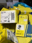Job Lot of Boxes (100 pieces) of Mixed Caddy Snap Clips RRP £100+ **No Vat**