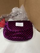 Womans Hand Bag. RRP £15 - Grade U