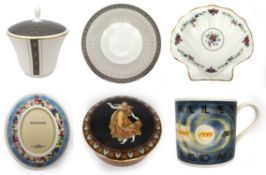 Collection of 6 Wedgwood Pieces