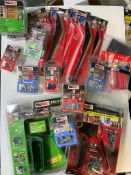 16 x Mixed Items Molly Guns and Pins RRP £100 *No Vat*