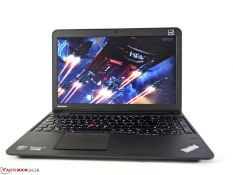 Lenovo THINKPAD S540 15.6” Windows 10 Intel Core i5-4200U 4GB DDR3 120GB SSD HDMI Office