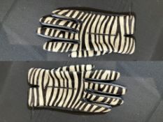 Dents Zebra Gloves Worn By Vanessa Hudgens