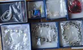 8 Brand New Boxed Fashion Jewellery, Mixed Lot.