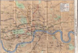 London Tube & Tramway Detailed Coloured Vintage 1918 Map.