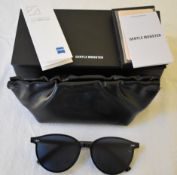 Gentle Monster Sunglasses Slo 01