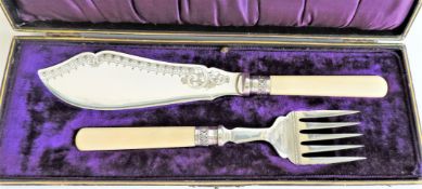 Antique Cased Set Silver Plated Fish Servers c. 1920's