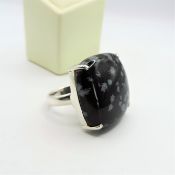 Sterling Silver 35CT Snowflake Obsidian Ring New with Gift Pouch