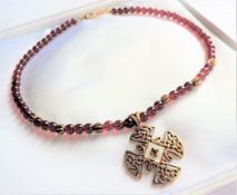 Vintage 62 Gemstone Garnet Bead Pendant Necklace with Gift Pouch