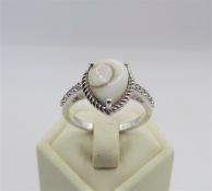 Sterling Silver White Howlite & Topaz Ring New with Gift Pouch
