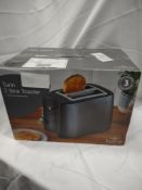 Morrisons Turin 2 slice toaster. RRP £30 - GRADE U