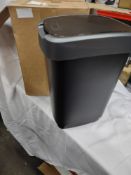 Plastic bin. RRP £30 - GRADE U