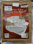 Christmas time willow Christmas tree skirt. RRP £30 - GRADE U