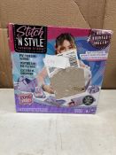 Cool Maker Stitch N Style Fashion Studio Pre-Threaded Sewing Machine. RRP 49.99 - GRADE U