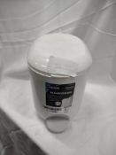 Addis mode collection bathroom bin. RRP £15 - GRADE U