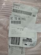 Pink bath towel Egyptian cotton 600 thread count. RRP £24.99 - GRADE