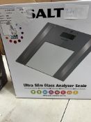 Salt Ultra Slim Glass Analyser Scale. RRP £19.99 - GRADE U