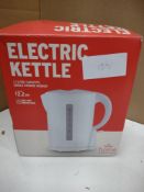 Morrisons Electric Kettle. RRP £19.99 - GRADE U