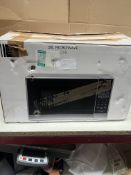 John Lewis 20L Microwave JLSMWO08. RRP £99.99 - GRADE U