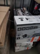 Vacuum Cleaners - Raw Customer Returns - £836 RRP - T2C12