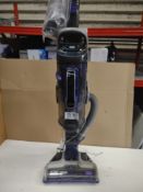 Black and Decker cordless upright hoover. RRP £120 - GRADE U