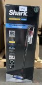Shark cordless stick vacuum with anti hair wrap + powerfins. RRP £200 - GRADE U