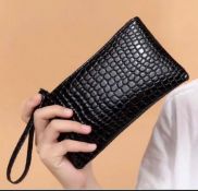 7000 Pieces Women's Black Leather Clutches