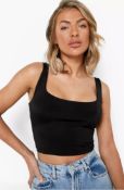 BLACK DOUBLE LAYER SCOOP NECK STRAPPY CROP TOP