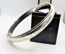 Vintage Sterling Silver Hinged Bangle Birmingham Hallmark 1989
