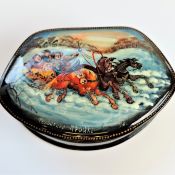 Vintage Russian PEAOCKUKO TPOUKA Lacquer Mother of Pearl Box.