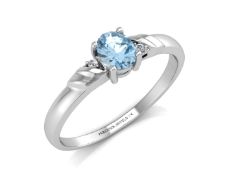 9ct White Gold Diamond and Blue Topaz Ring