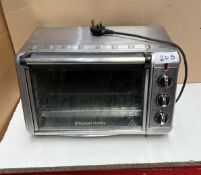 Russell Hobbs Microwave. RRP £100 - GRADE U