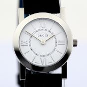 GUCCI / 5200L.1 - (Unworn) Unisex Steel Wrist Watch