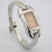 Gucci / 6800L - (Unworn) Ladies Steel Wrist Watch
